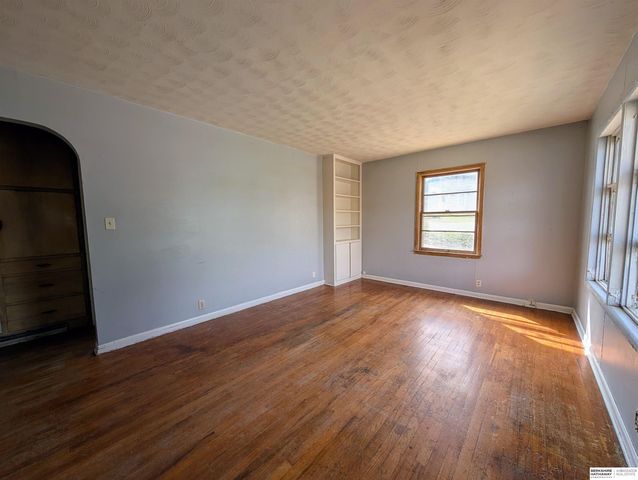 207 S 6th Street, Plattsmouth, NE 68048