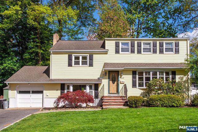 8 Pershing Street, Emerson, NJ 07630