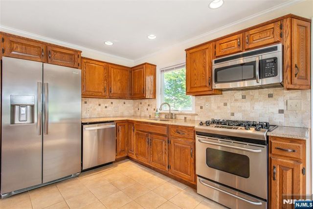 8 Pershing Street, Emerson, NJ 07630