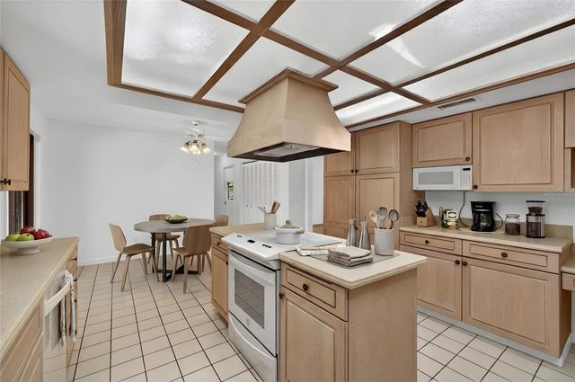 7038 SAN JOSE LOOP, New Port Richey, FL 34655