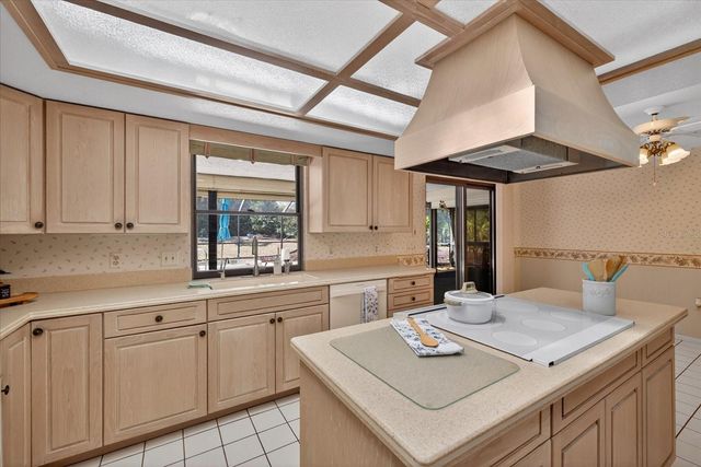 7038 SAN JOSE LOOP, New Port Richey, FL 34655