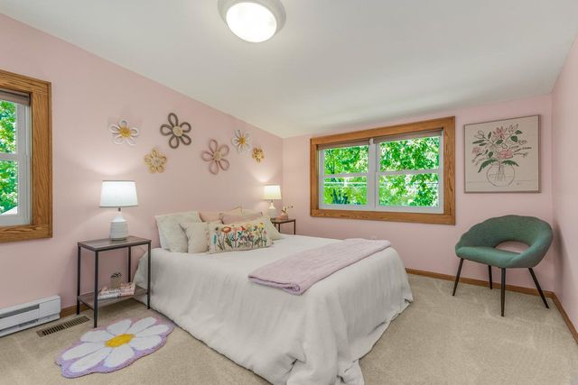 1697 Taylor Avenue, Saint Paul, MN 55104