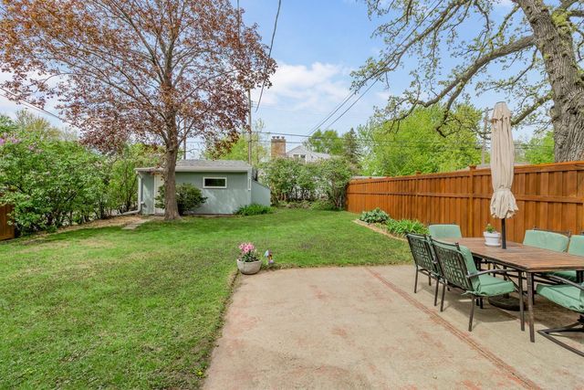 1697 Taylor Avenue, Saint Paul, MN 55104