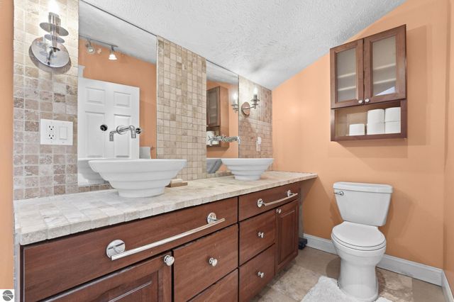 917 Walnut Street, Traverse City, MI 49686