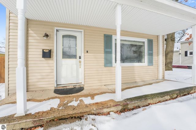 917 Walnut Street, Traverse City, MI 49686