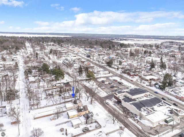 917 Walnut Street, Traverse City, MI 49686