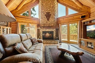 27492 Cedarwood Court, Lake Arrowhead, CA 92352