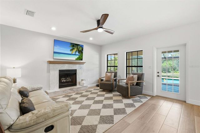 6000 CLEVELAND DRIVE, Punta Gorda, FL 33982