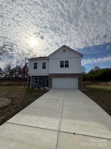 8040 Joy Crossing Lane, Charlotte, NC 28214