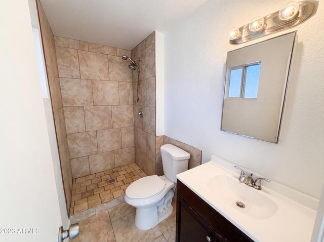 8107 W MEADOWBROOK Avenue, Phoenix, AZ 85033