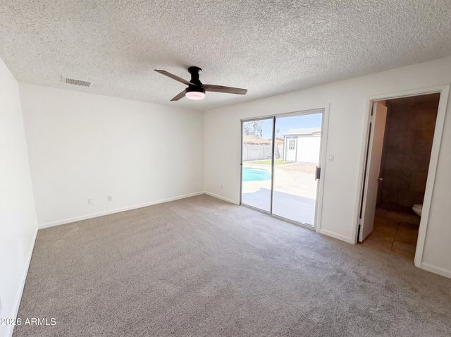 8107 W MEADOWBROOK Avenue, Phoenix, AZ 85033