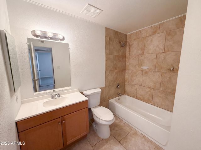 8107 W MEADOWBROOK Avenue, Phoenix, AZ 85033