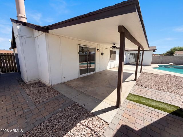 8107 W MEADOWBROOK Avenue, Phoenix, AZ 85033