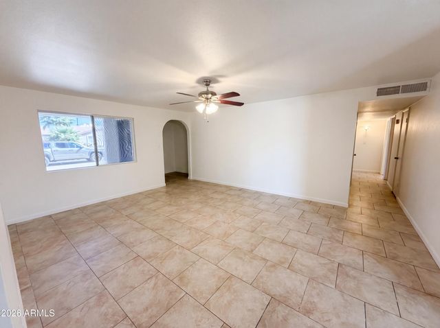 8107 W MEADOWBROOK Avenue, Phoenix, AZ 85033