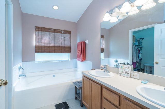 133 SAWTOOTH DRIVE, Valrico, FL 33594