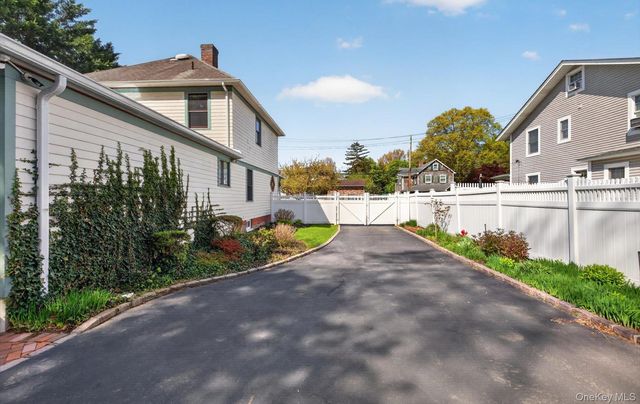 14 Franklin Avenue, Glen Cove, NY 11542