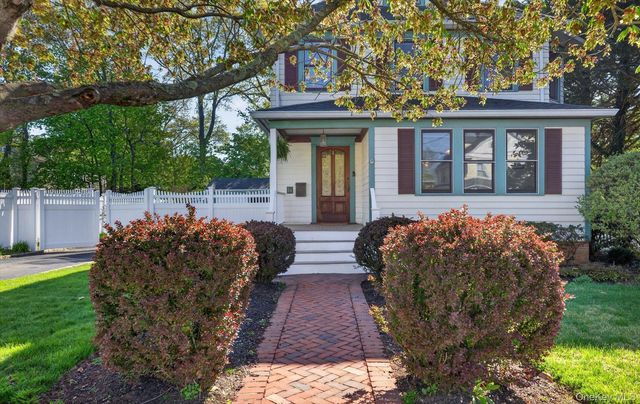 14 Franklin Avenue, Glen Cove, NY 11542