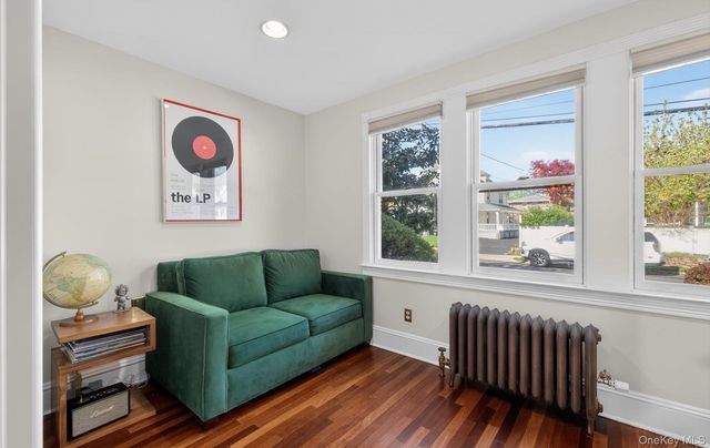 14 Franklin Avenue, Glen Cove, NY 11542