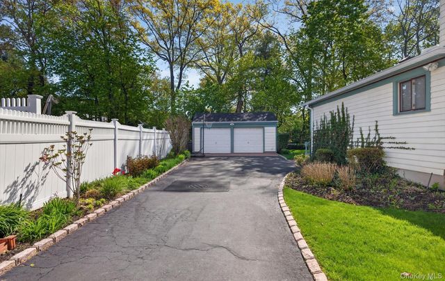 14 Franklin Avenue, Glen Cove, NY 11542