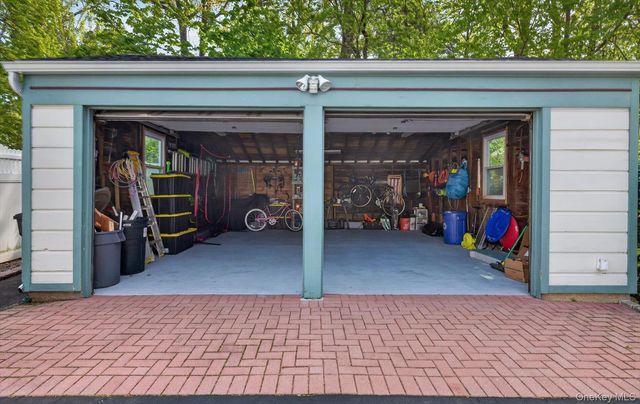 14 Franklin Avenue, Glen Cove, NY 11542