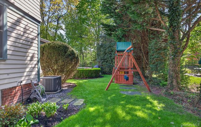 14 Franklin Avenue, Glen Cove, NY 11542