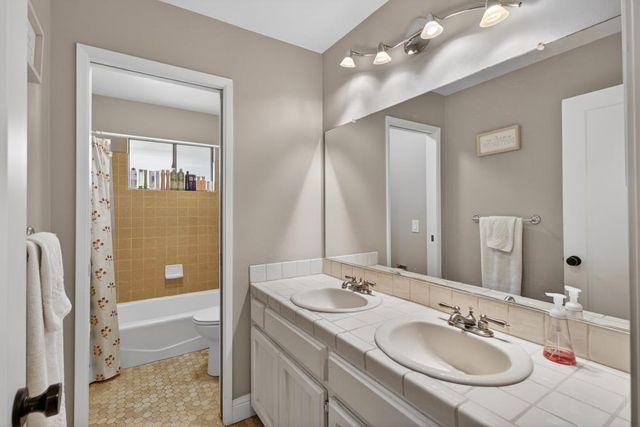 7748 Juan Way, Fair Oaks, CA 95628