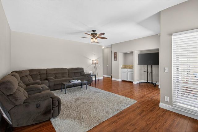 7748 Juan Way, Fair Oaks, CA 95628