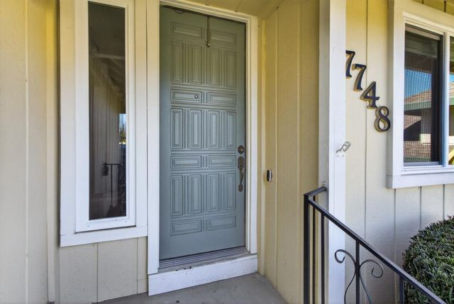 7748 Juan Way, Fair Oaks, CA 95628