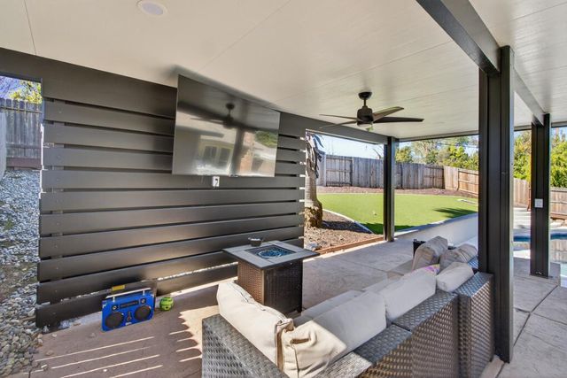 7748 Juan Way, Fair Oaks, CA 95628