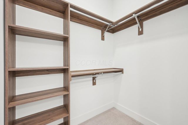 270 Dickenson Street, 302, Columbus, OH 43215