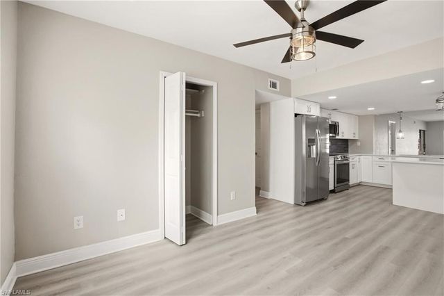 5109 Sunnybrook CT 9, Cape Coral, FL 33904
