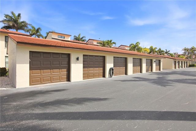 5109 Sunnybrook CT 9, Cape Coral, FL 33904