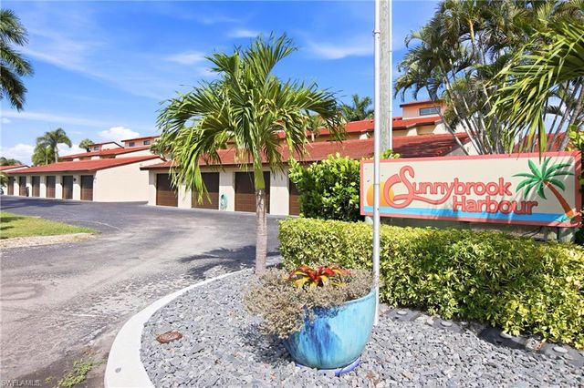 5109 Sunnybrook CT 9, Cape Coral, FL 33904