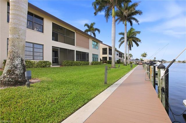 5109 Sunnybrook CT 9, Cape Coral, FL 33904