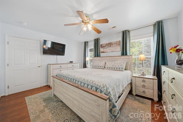 1662 Golden Cedar Lane, Newton, NC 28658