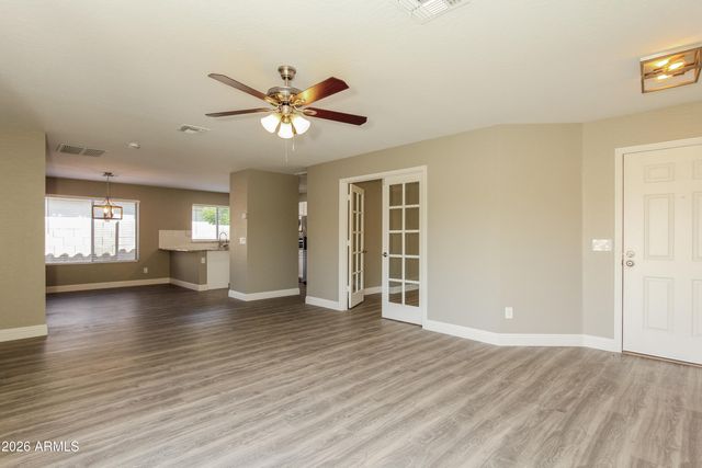 7005 S 31ST Drive, Phoenix, AZ 85041