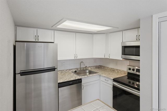 17054 E Tennessee Drive 207, Aurora, CO 80017