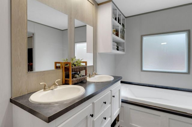 480 Private Road 1330, Liberty, TX 77575