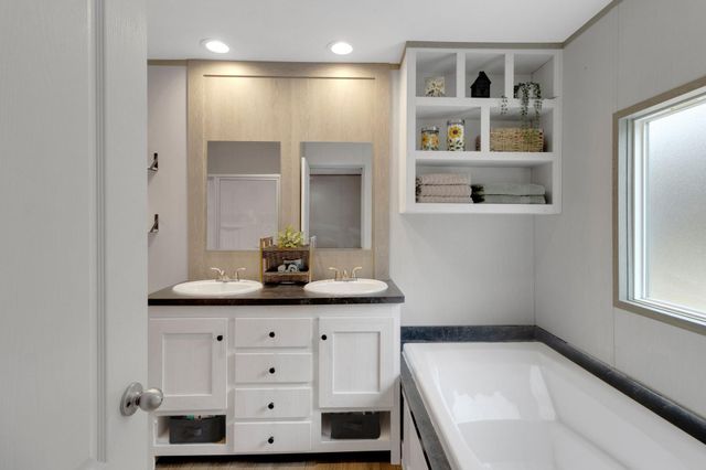 480 Private Road 1330, Liberty, TX 77575