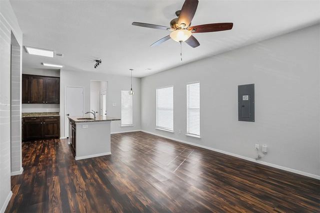 818 Rose Street A, Denton, TX 76209