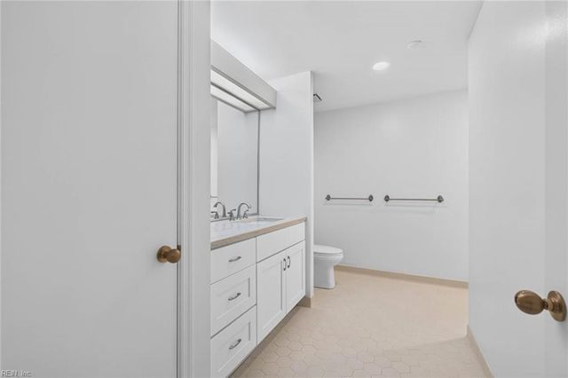 500 Winston Salem Ave Apt 511, Virginia Beach, VA 23451