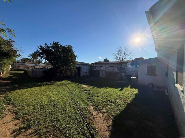 6929 37Th Street, Riverside, CA 92509