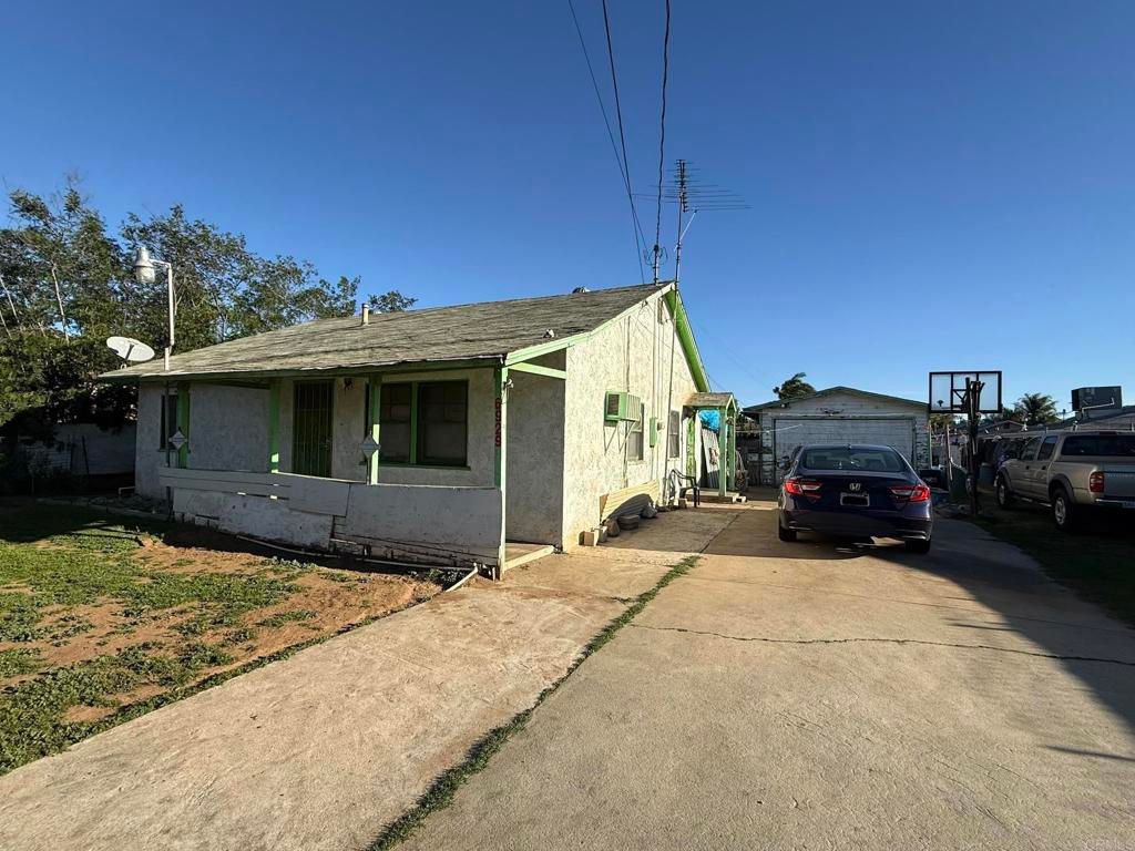 6929 37Th Street, Riverside, CA 92509