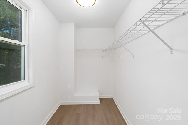 5045 Murrayhill Road, Charlotte, NC 28210