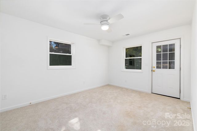 5045 Murrayhill Road, Charlotte, NC 28210