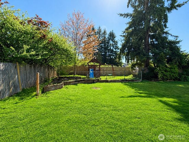 13329 58th Drive NE, Marysville, WA 98271