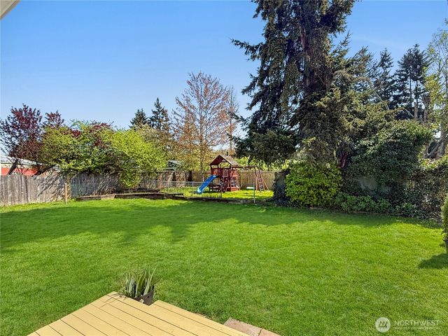 13329 58th Drive NE, Marysville, WA 98271