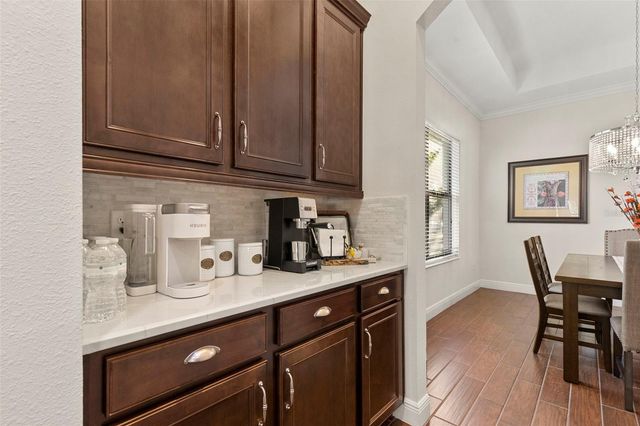 5134 LAKECASTLE DRIVE, Tampa, FL 33624