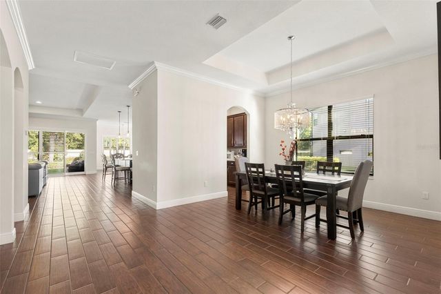 5134 LAKECASTLE DRIVE, Tampa, FL 33624