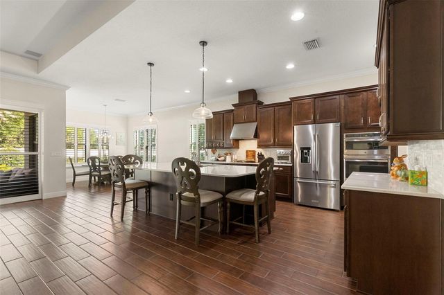 5134 LAKECASTLE DRIVE, Tampa, FL 33624